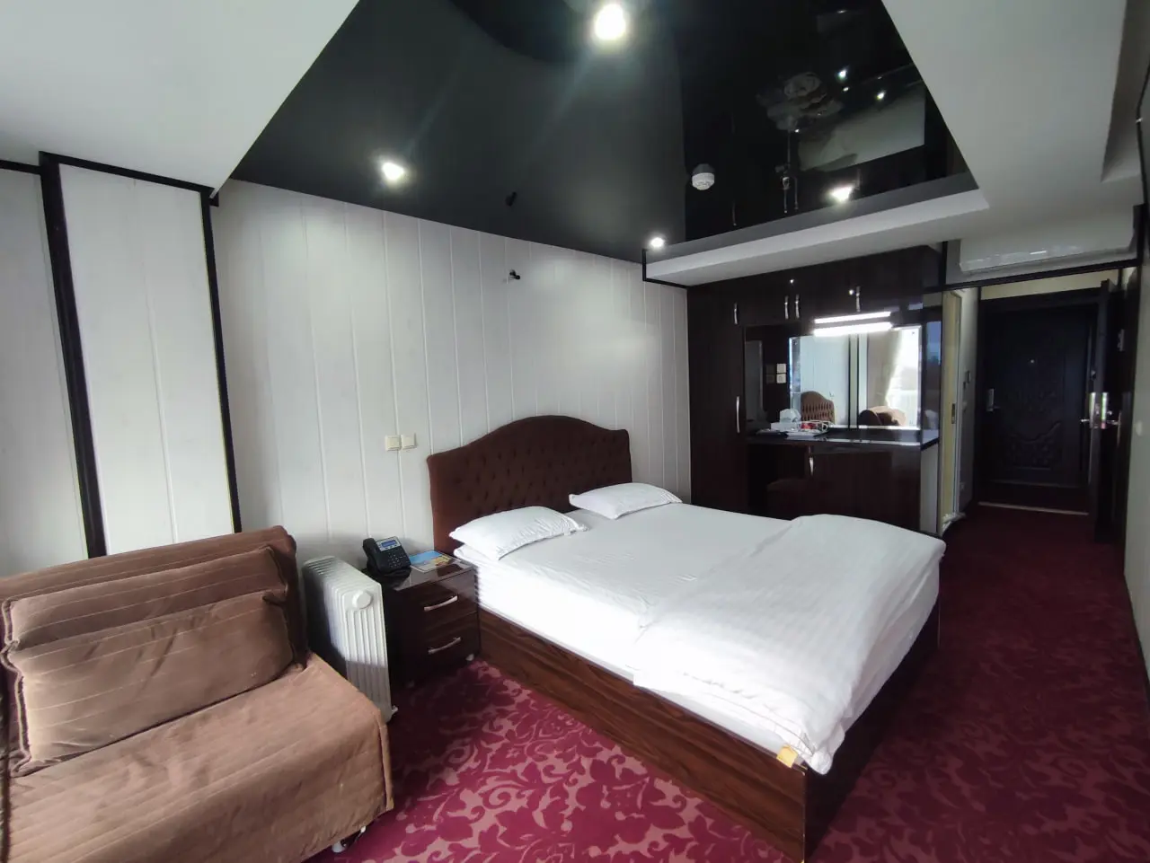 هتل کیمیا رامسر - اتاق 2 تخته (1 تخت 2 نفره)