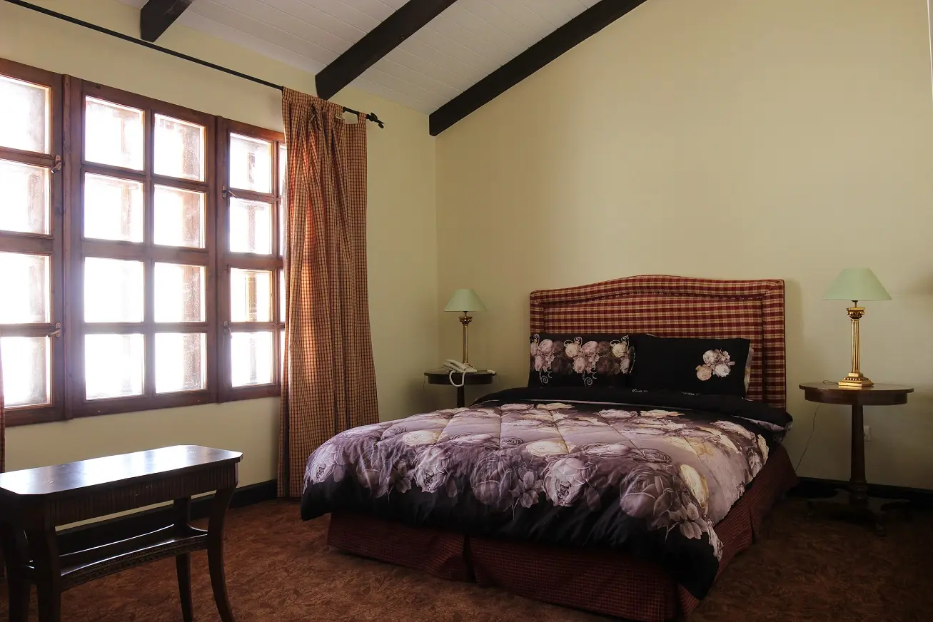هتل فروغ بندر عباس - اتاق 2 تخته (1 تخت 2 نفره)