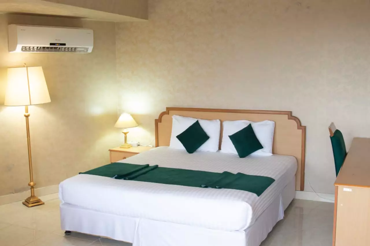 هتل هرمز بندر عباس - اتاق 2 تخته (1 تخت 2 نفره)