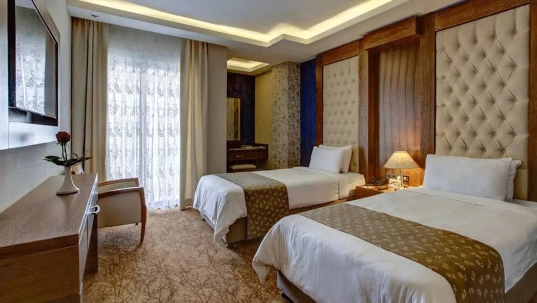 هتل هما بندر عباس - اتاق 2 تخته (2 تخت 1 نفره)