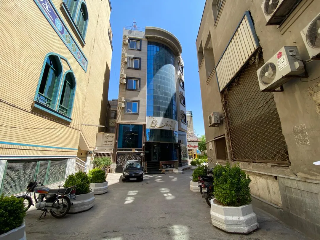 هتل آپارتمان ترنج مشهد - نمای بیرونی