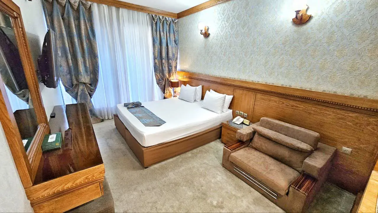 هتل فدک الزهرا مشهد - اتاق 2 تخته (1 تخت 2 نفره)