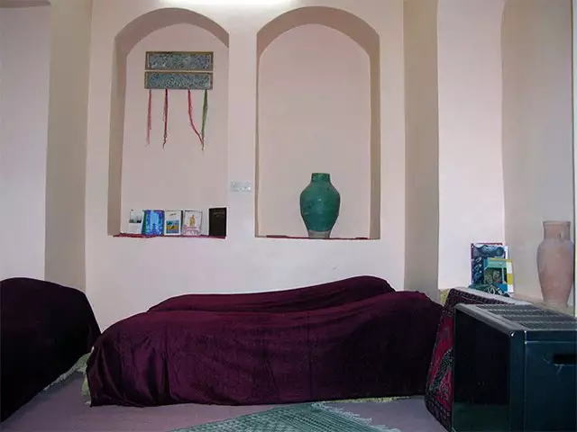 اقامتگاه بومگردی خانه نقلی کاشان - نمای اتاق