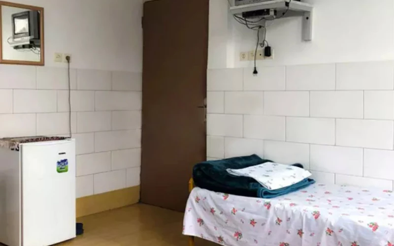 مهمانپذیر احمدی شیراز - نمای اتاق