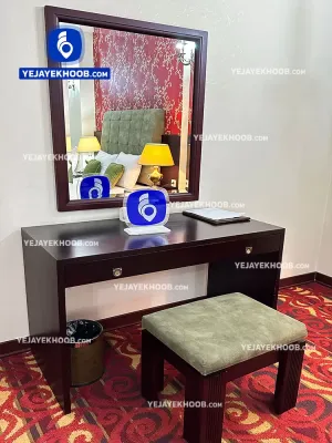 هتل مرآت مشهد - امکانات اتاق (میز آرایش)     