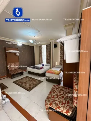 هتل آپارتمان جدیدی مشهد - اتاق ۵ تخته (۱ تخت ۲ نفره و ۱ تخت ۱ نفره + ۲ کاناپه تخت شو)