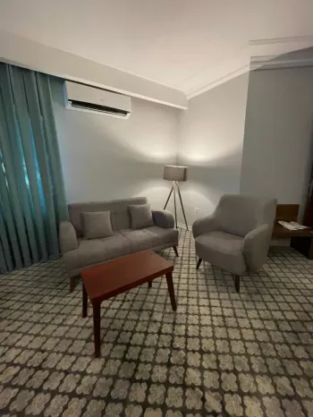 هتل ققنوس کیش - نمای اتاق