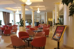 هتل بزرگ پارک حیات مشهد - کافی شاپ