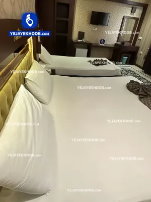 هتل ذاکر مشهد - اتاق ۳ تخته (۱ تخت ۲ نفره و ۱ تخت ۱ نفره)
