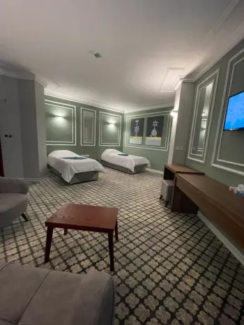 هتل ققنوس کیش - نمای اتاق