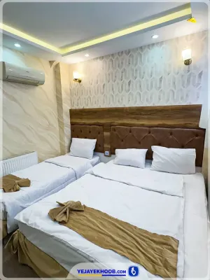 هتل عالی نو مشهد - اتاق ۳ تخته (۱ تخت ۲ نفره + ۱ تخت ۱ نفره)