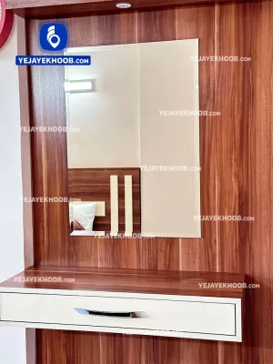 هتل ممتاز مقدم مشهد - امکانات اتاق (میز آرایش)