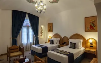 هتل گران میراث رشیدیه تهران - اتاق 2 تخته (2 تخت سینگل)