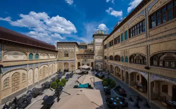 هتل گران میراث رشیدیه تهران - نمای محوطه