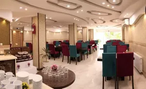 هتل الزهرا یزد - رستوران