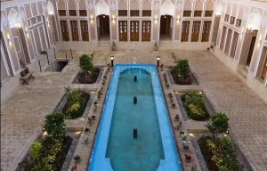 هتل بوتیک سنتی کتروا یزد - نمای محوطه