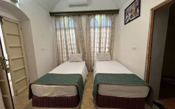 هتل سنتی کهن کاشانه یزد - اتاق 2 تخته (2 تخت 1 نفره)