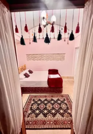 اقامتگاه سنتی یزدان گرد یزد - نمای اتاق