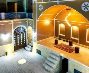 هتل آواسا یزد - نمای بیرونی