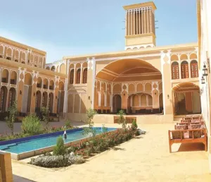 هتل سنتی مظفر یزد - نمای محوطه