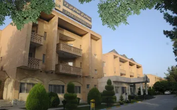 مهمانسرای جهانگردی یزد - نمای بیرونی