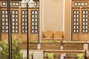 اقامتگاه سنتی پارسیک یزد - نمای بیرونی
