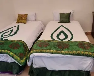 اقامتگاه سنتی پارسیک یزد - اتاق 2 تخته (2 تخت 1 نفره)