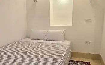 اقامتگاه بومگردی خانه حقیقت یزد - اتاق 2 تخته (1 تخت 2 نفره)