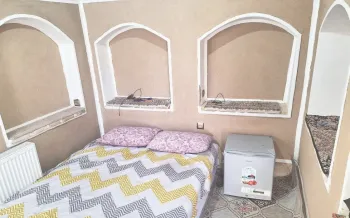 اقامتگاه بومگردی مهران یزد - اتاق 2 تخته (1 تخت 2 نفره)