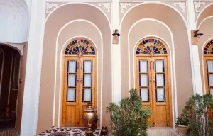 اقامتگاه سنتی شیخداد یزد - نمای بیرونی
