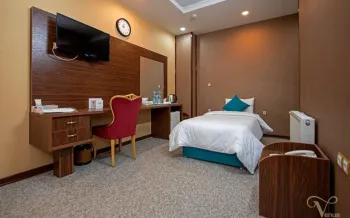 هتل ونوس قم - اتاق 1 تخته (1تخت 1نفره)