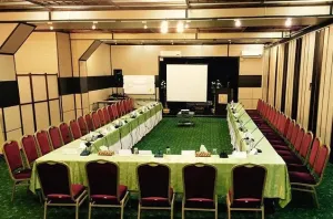 هتل ورزش تهران - سالن کنفرانس