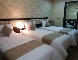 هتل ملل قم - اتاق 3 تخته (3تخت 1نفره)