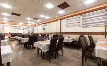 هتل آپارتمان صفا قم - رستوران