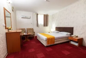 هتل آپارتمان صفا قم - اتاق 2 تخته (1تخت 2نفره)