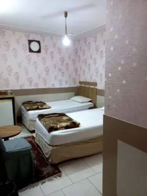 هتل آریا قم - اتاق 2 تخته (2تخت 1نفره)