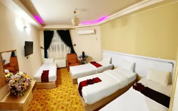 هتل ایرانا قم - اتاق 3 تخته (3 تخت 1 نفره)