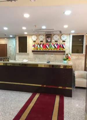 هتل کاظمین قم - لابی 