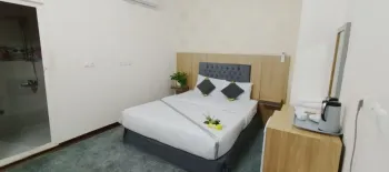 هتل آراسته قم - اتاق 2 تخته ( 1 تخت 2 نفره)