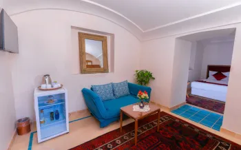 اقامتگاه سنتی عمارت ماندگار کاشان - اتاق 2 تخته (1 تخت 2 تخته)