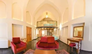 اقامتگاه سنتی خانه عامری ها کاشان - نمای اتاق 