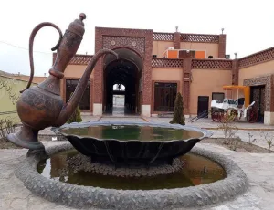 مجتمع اقامتی خورشید اردهال کاشان - نمای محوطه