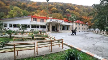 هتل جهانگردی ناهارخوران گرگان - نمای بیرونی