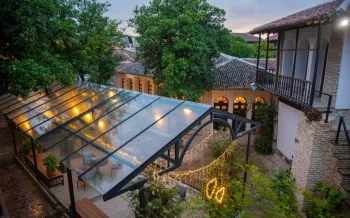 هتل بوتیک هفت پیکر گرگان - نمای محوطه