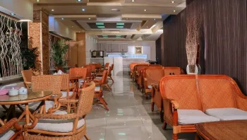 هتل جهانگردی ارومیه - کافی شاپ