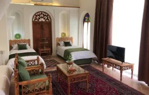 اقامتگاه سنتی ارغوان قزوین - اتاق 2 تخته (2 تخت 1 نفره)