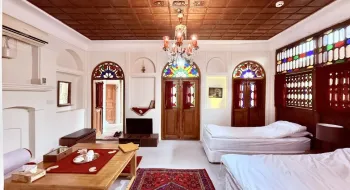 اقامتگاه سنتی عمارت بهروزی قزوین - نمای اتاق 