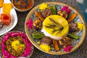 هتل لاله بیستون کرمانشاه - منوی غذایی 