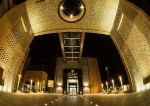 هتل امیران نیشابور - نمای بیرونی 
