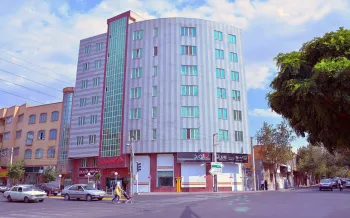 هتل آپارتمان ارس تبریز - نمای بیرونی 